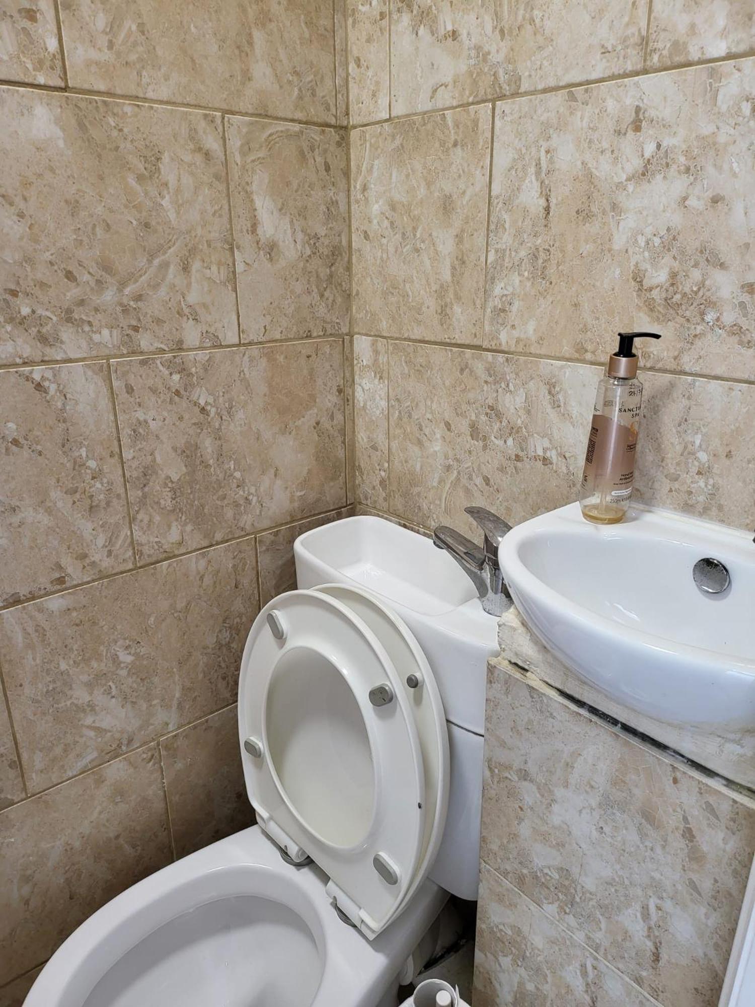 Serene 1 Bedroom, 3 Single Beds Bristol Ngoại thất bức ảnh